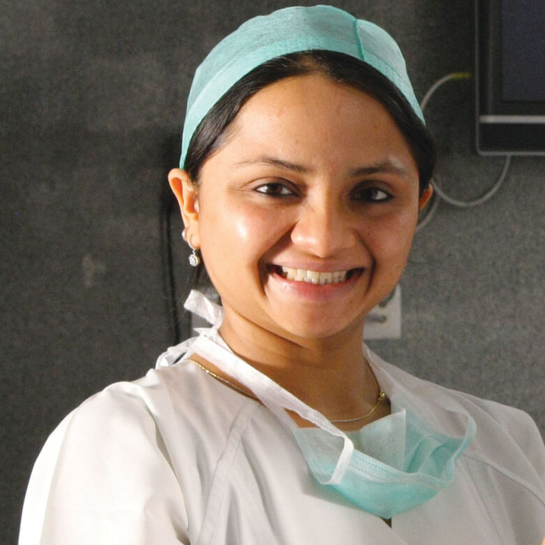 dr-aastha dr-aastha